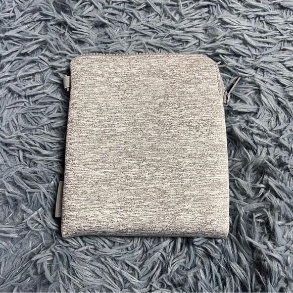 Dagne Dover Heather Gray Orginizer Pouch - Picture 1 of 5